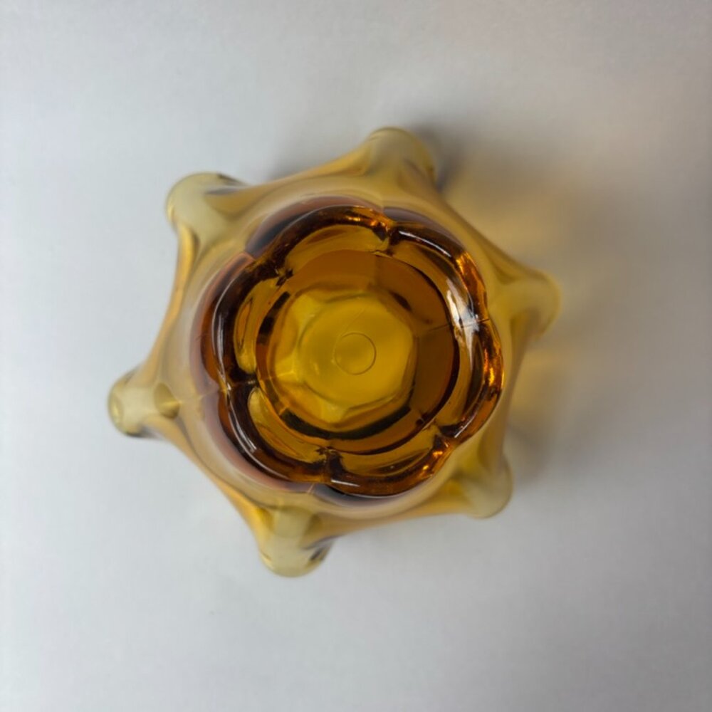 Vintage L.E. Smith Amber Glass Candy Dish with Wavy Sides - Picture 5 of 6